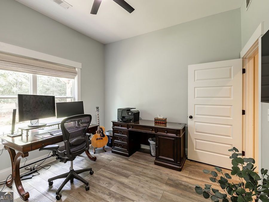 Property Image 38