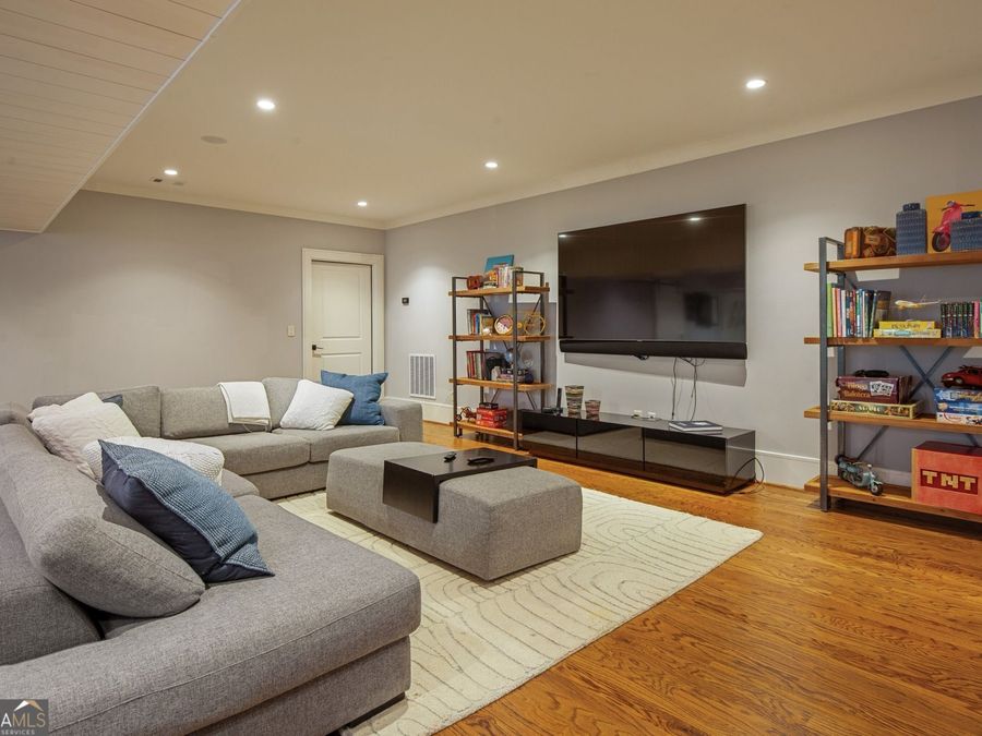 Property Image 49