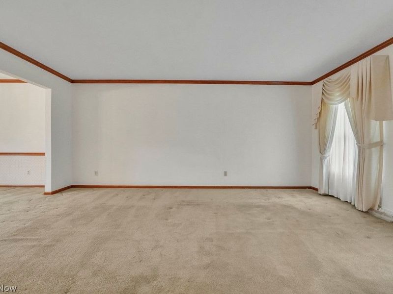 73 Lakecrest Boulevard , Hinckley, OH 44233 Photo 9