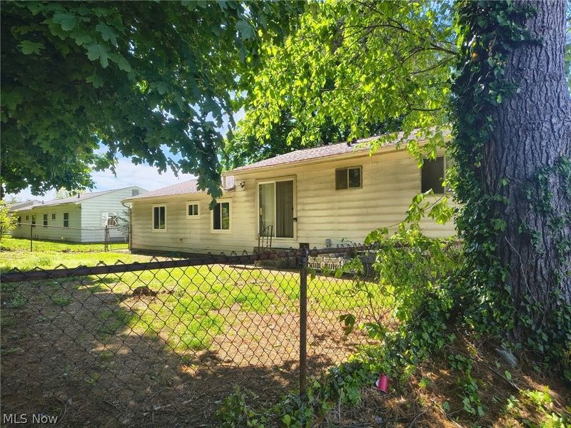 2347-2349 Nicholas Avenue, Akron, OH 44305 Photo 11