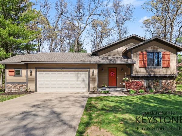 1687 Nature View Lane, Allegan, MI 49010