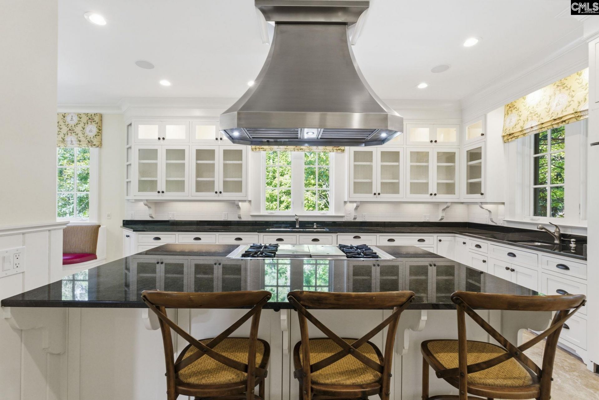 664 River Road Photo 10