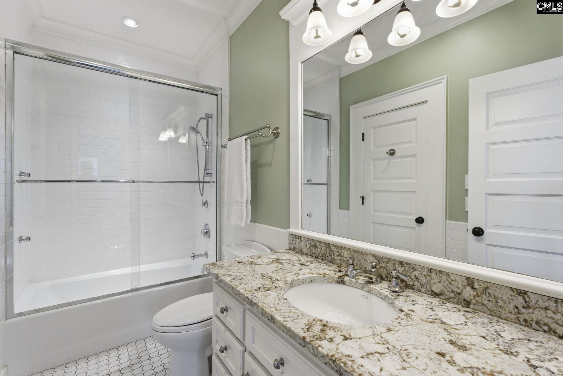 664 River Road Photo 38
