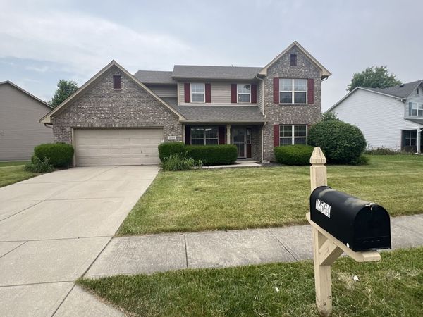 12564 Geist Cove Drive, Indianapolis, IN 46236