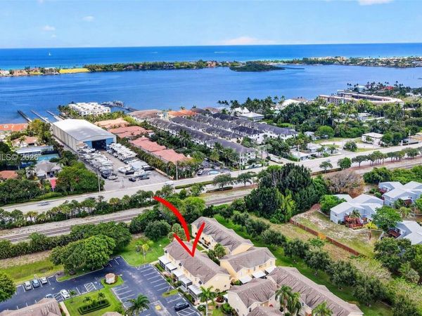 341 Waterside Dr , Unit 341, Hypoluxo, FL 33462
