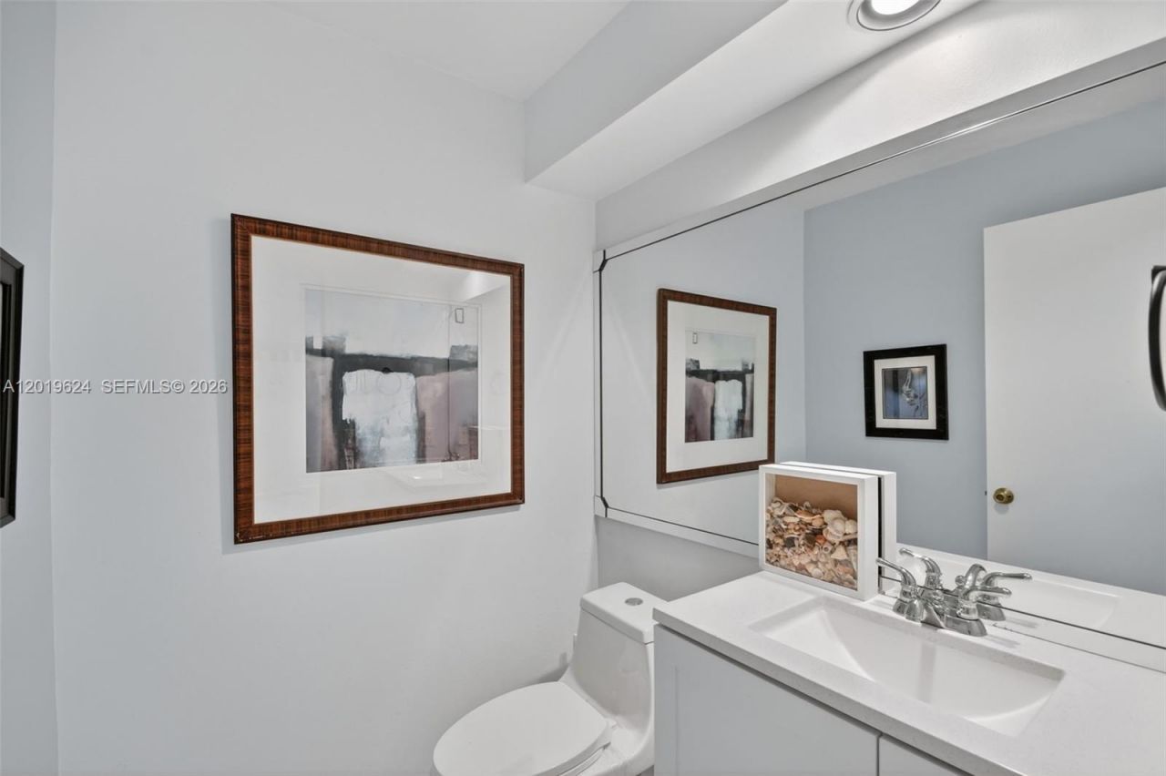 341 Waterside Dr , Unit 341, Hypoluxo, FL 33462 Photo