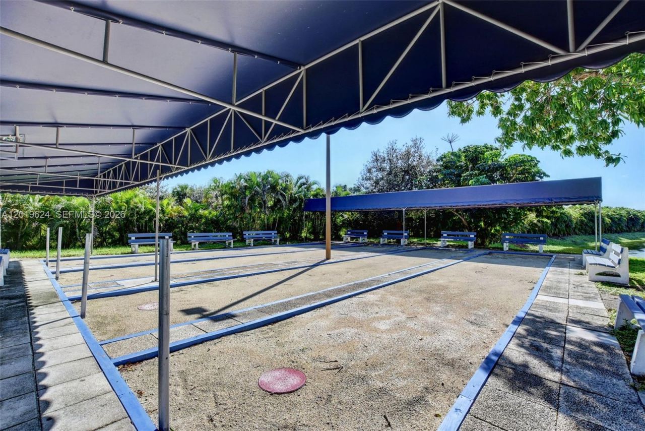 341 Waterside Dr , Unit 341, Hypoluxo, FL 33462 Photo