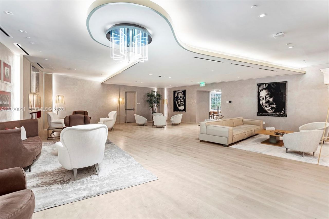 1000 Brickell Plz , Unit 4014, Miami, FL 33131 Photo
