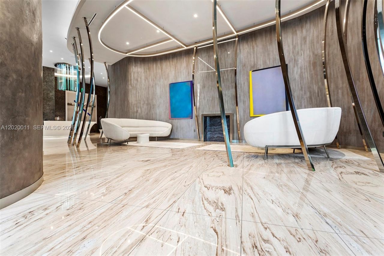 1000 Brickell Plz , Unit 4014, Miami, FL 33131 Photo