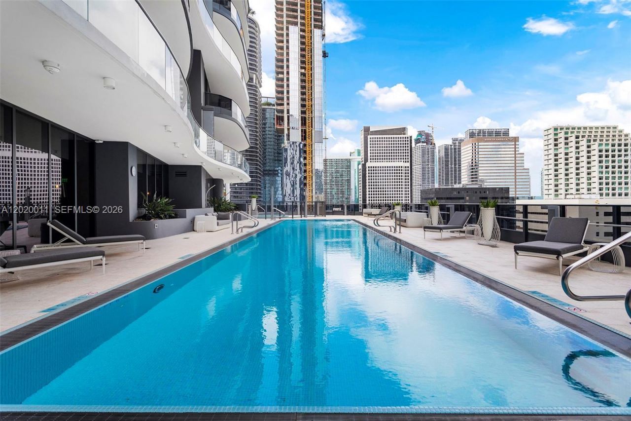 1000 Brickell Plz , Unit 4014, Miami, FL 33131 Photo