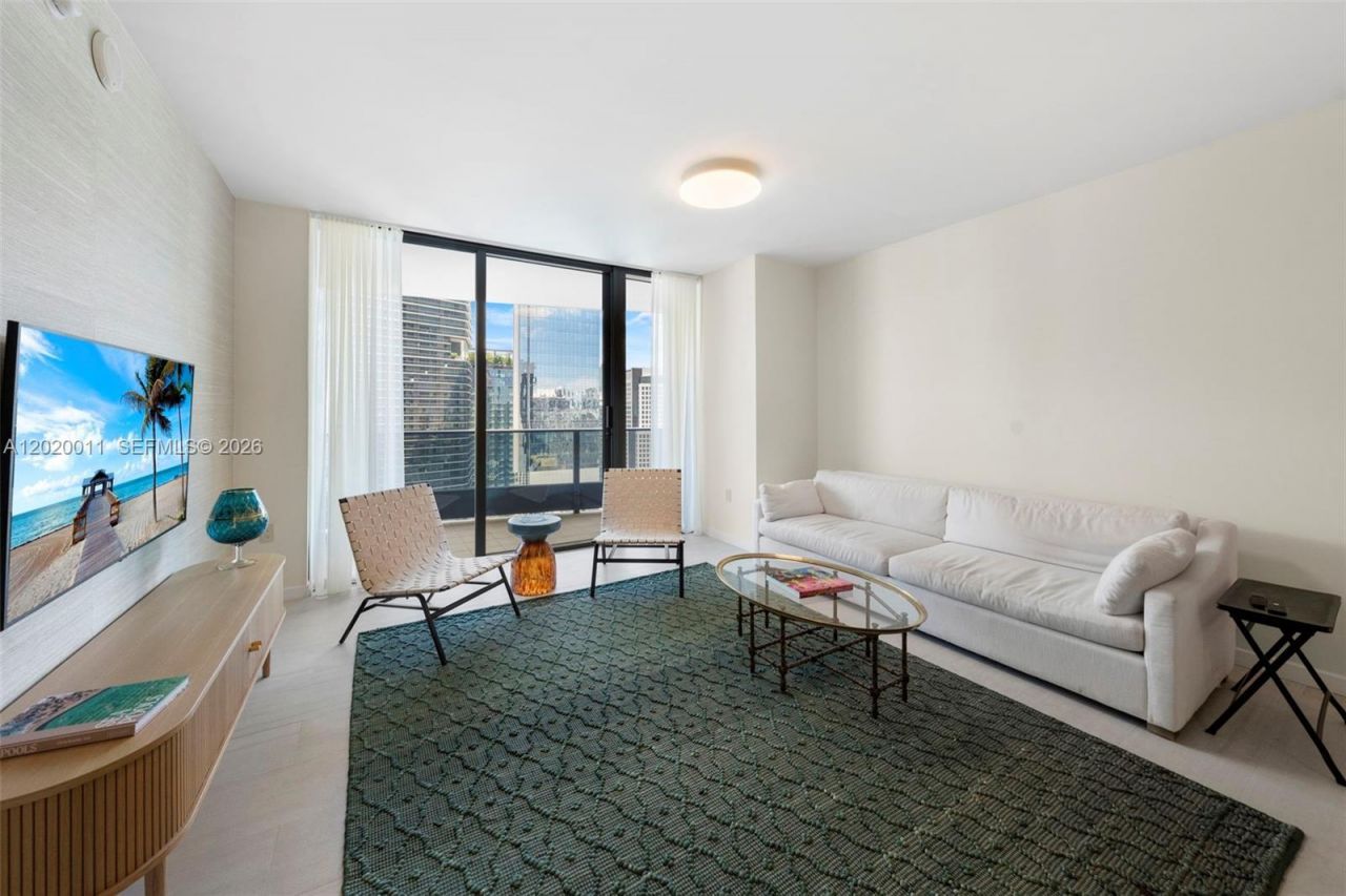 1000 Brickell Plz , Unit 4014, Miami, FL 33131 Photo