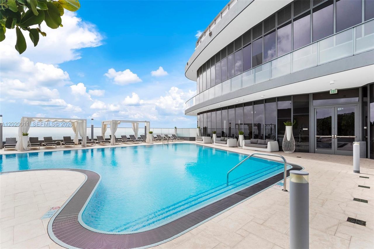 1000 Brickell Plz , Unit 4014, Miami, FL 33131 Photo