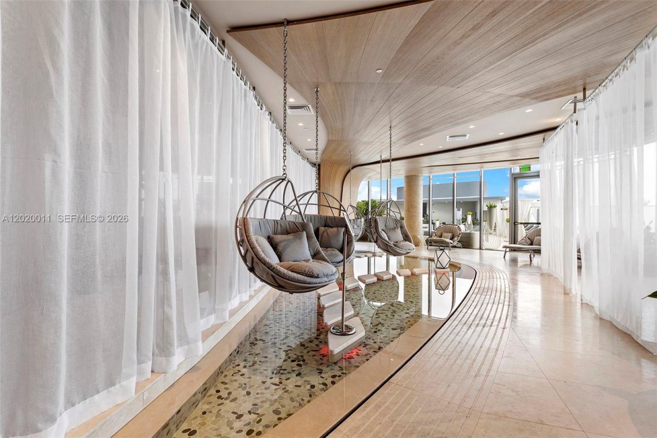 1000 Brickell Plz , Unit 4014, Miami, FL 33131 Photo