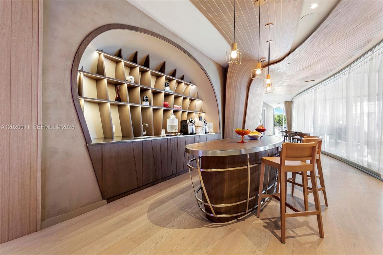 1000 Brickell Plz , Unit 4014, Miami, FL 33131 Photo