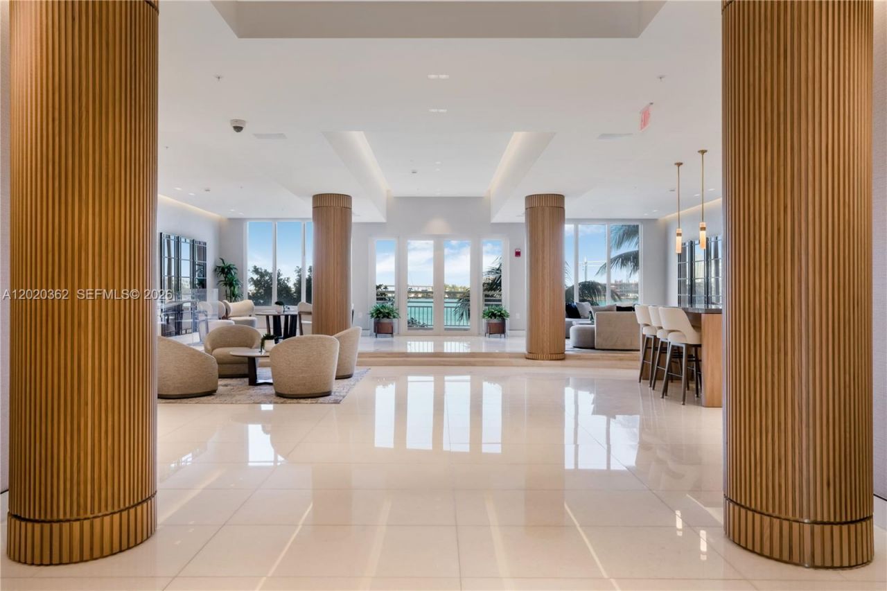 888 Brickell Key Dr , Unit 1612, Miami, FL 33131 Photo