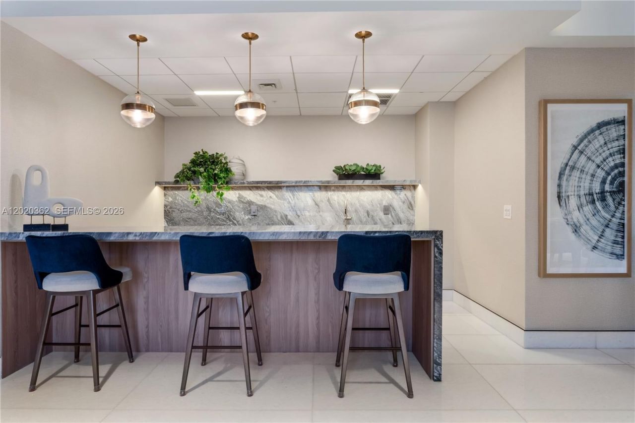 888 Brickell Key Dr , Unit 1612, Miami, FL 33131 Photo