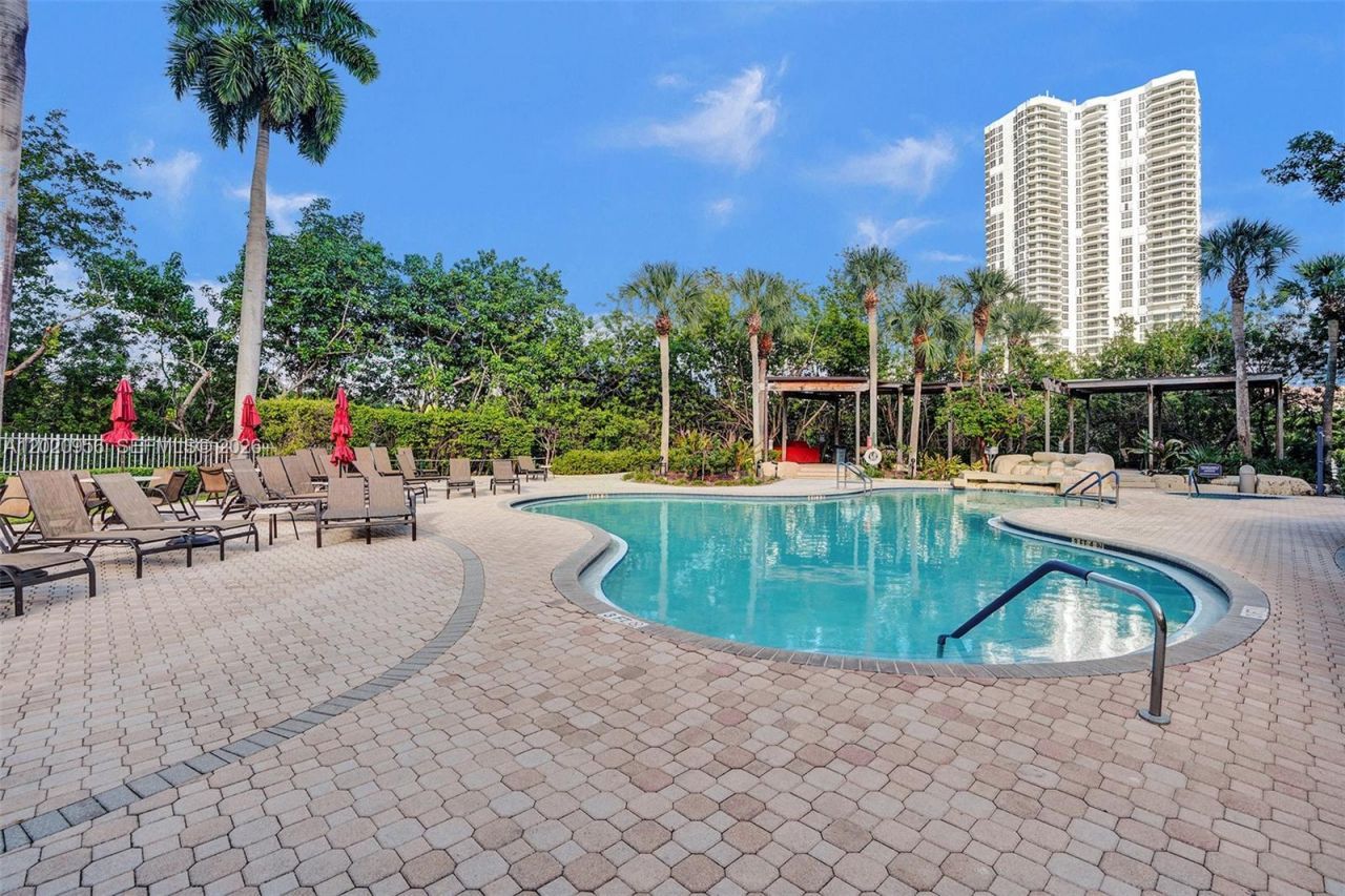 3400 NE 192nd St , Unit 1410, Aventura, FL 33180 Photo