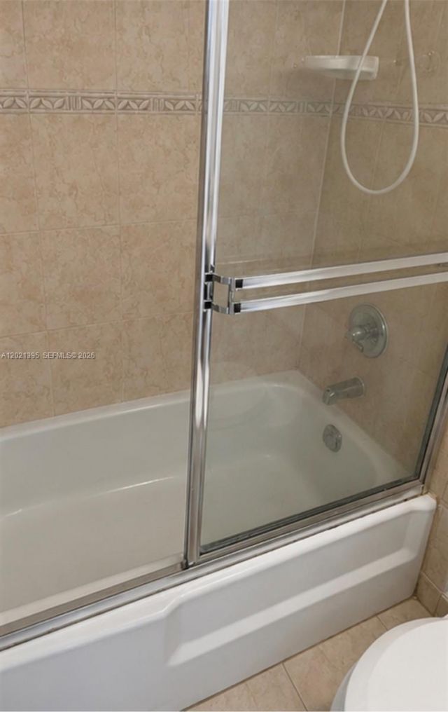 2020 NE 135th St , Unit 310, North Miami, FL 33181 Photo