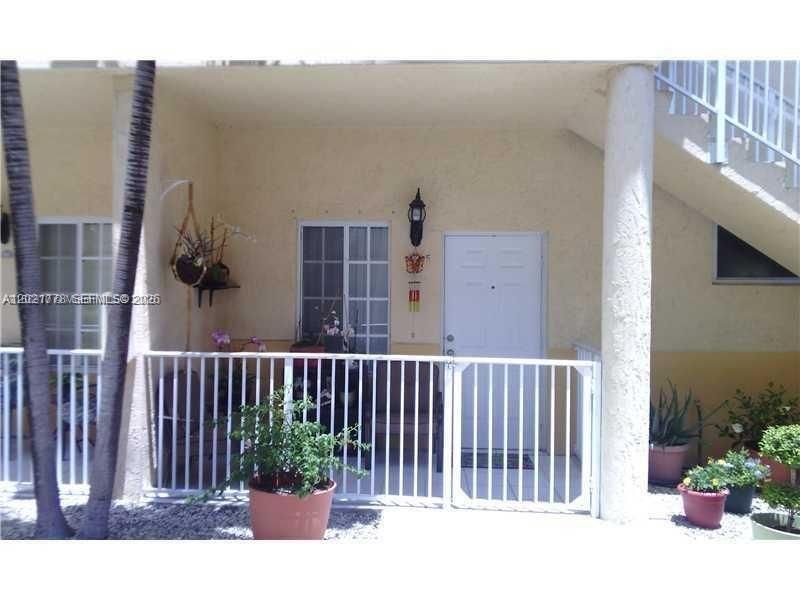6922 NW 179th St , Unit 106-5, Hialeah, FL 33015 Photo