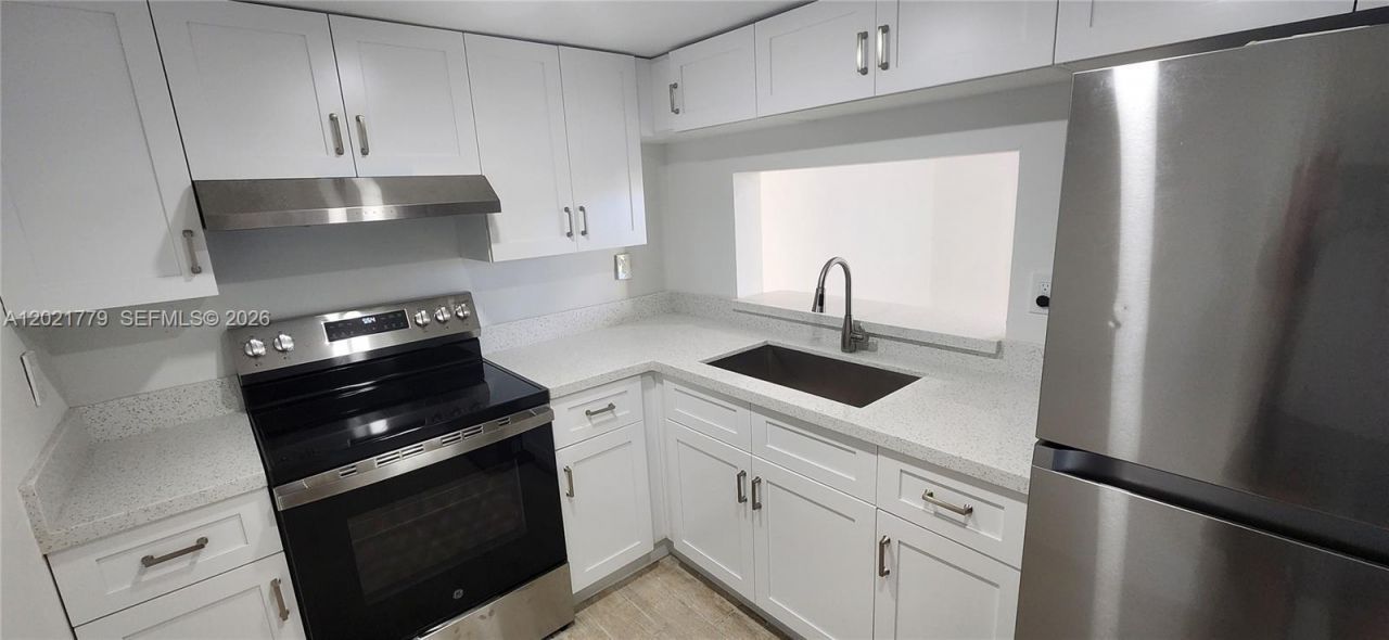 11800 SW 18th St , Unit 409-4, Miami, FL 33175 Photo
