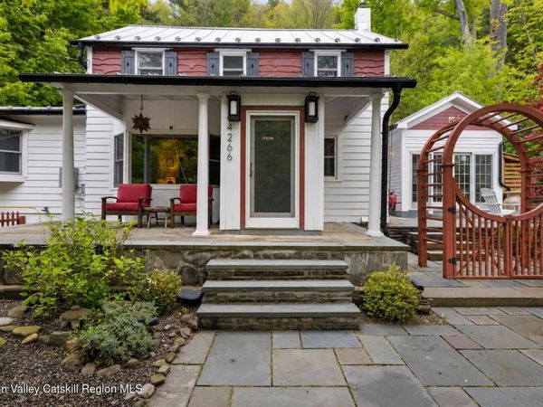 4266 Ny-212 , Lake Hill, NY 12448