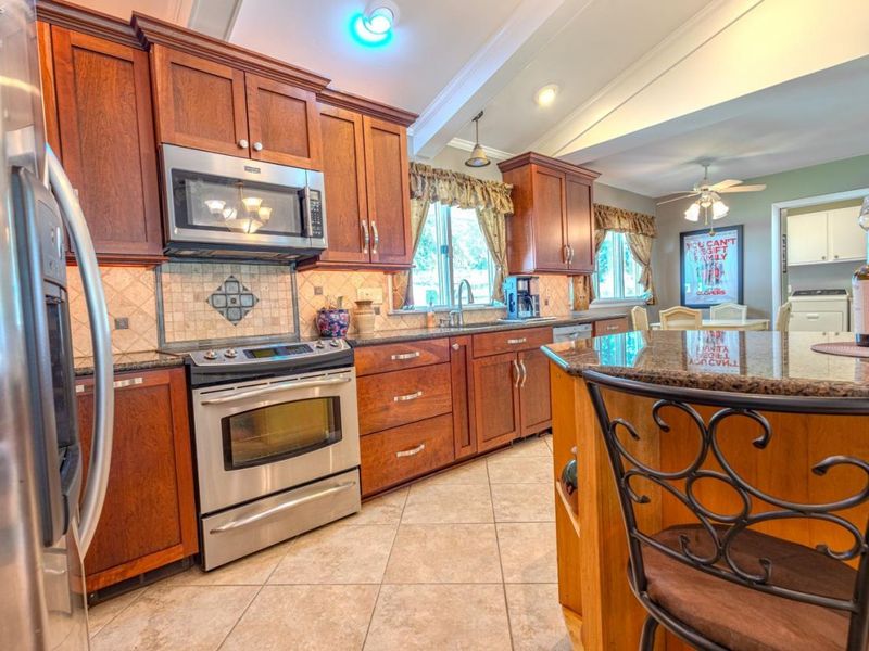 2704 Eastwood Drive, Sandusky, OH 44870 Photo 10