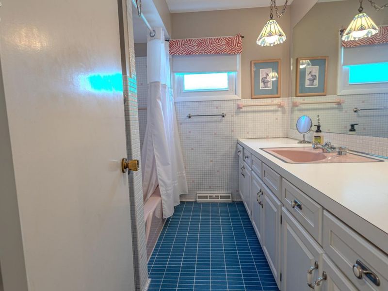 2704 Eastwood Drive, Sandusky, OH 44870 Photo 27