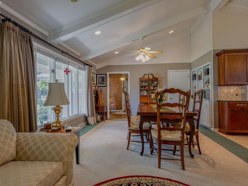 2704 Eastwood Drive, Sandusky, OH 44870 Photo 7