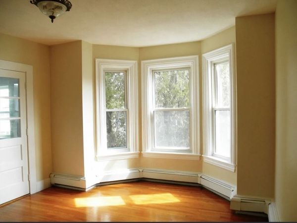 129 Brown St., Unit 2, Waltham, MA 02452