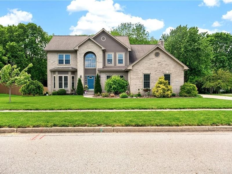 907 Autumn Leaf Drive, Beavercreek, OH 45430 Photo 2