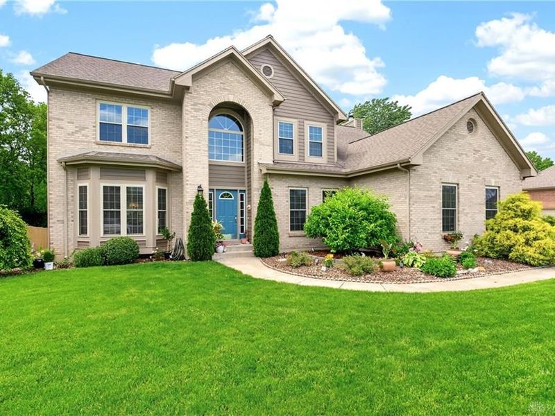 907 Autumn Leaf Drive, Beavercreek, OH 45430 Photo 3