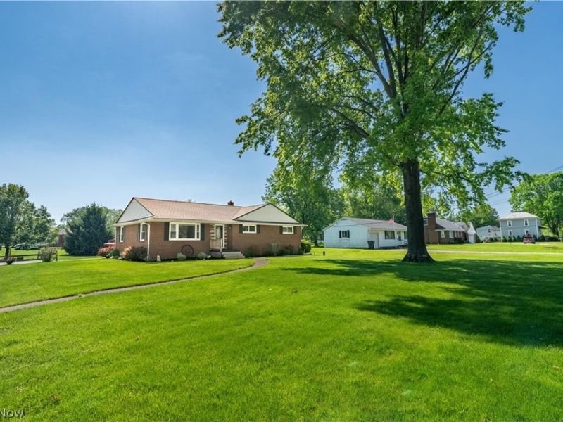 4260 Broadway Avenue NE, Louisville, OH 44641 Photo 33