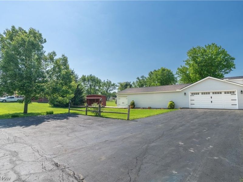 4260 Broadway Avenue NE, Louisville, OH 44641 Photo 34