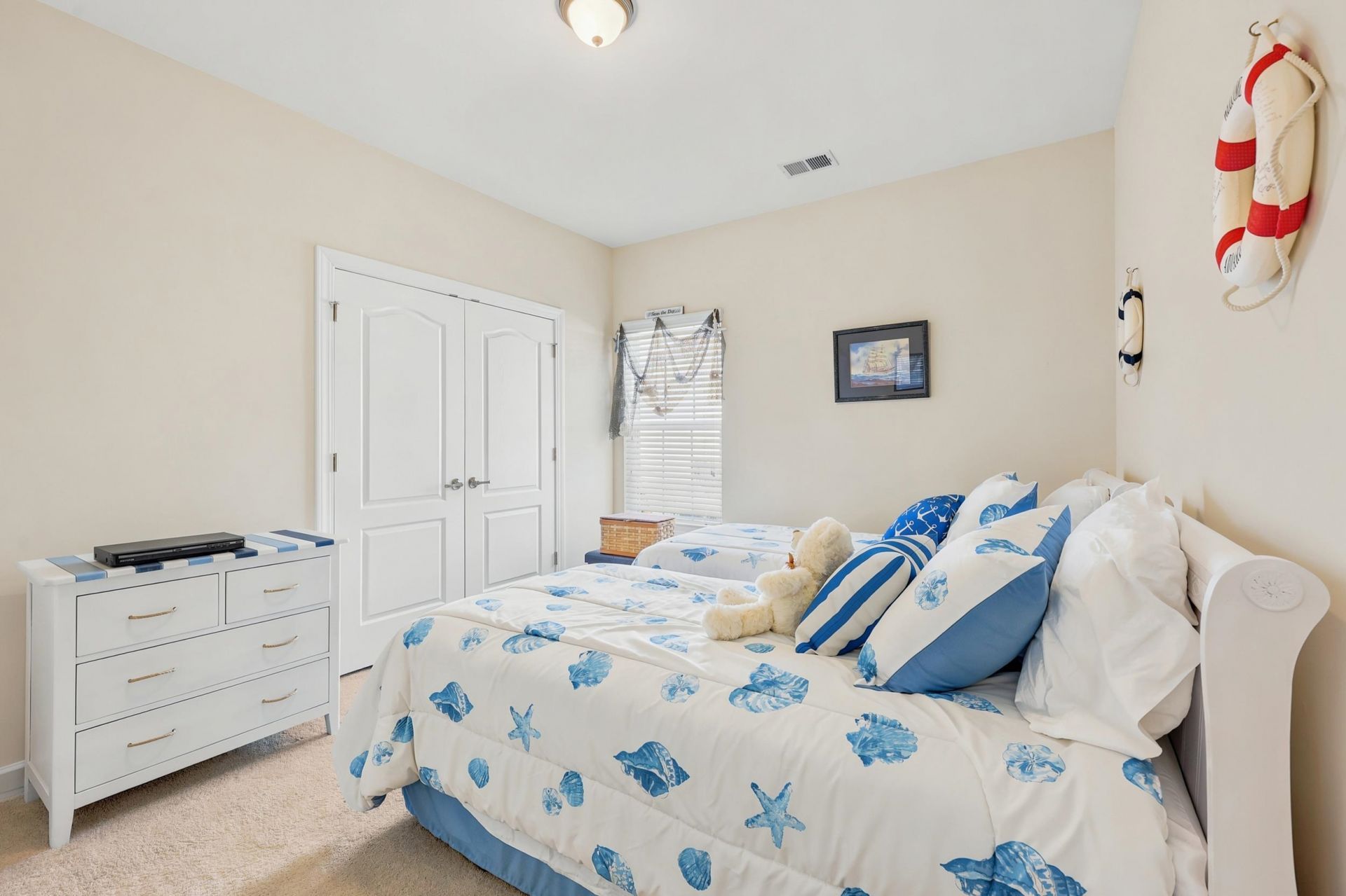 677 Harbor Bay Dr.  Photo 20