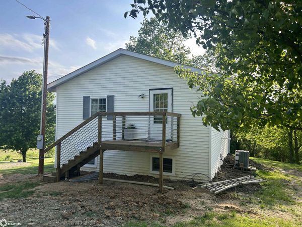 2488 120Th Avenue, Bloomfield, IA 52537