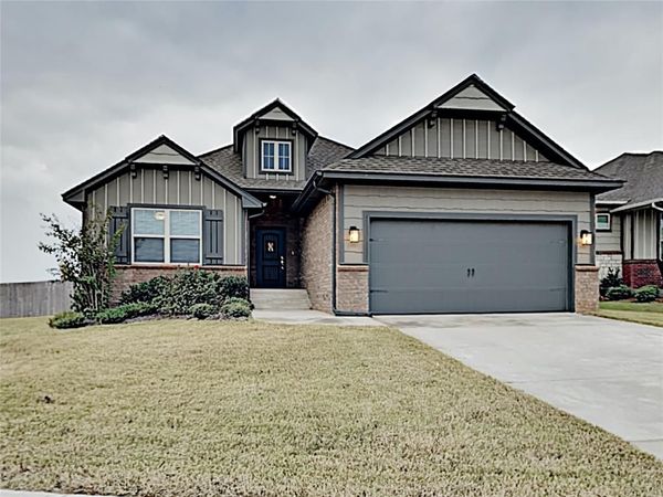 6224 Beverly Hills Drive, Edmond, OK 73034