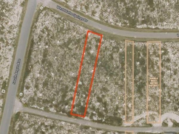 152 W Idaho Springs Drive , Pueblo, CO 81007