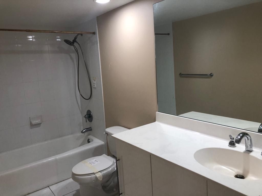 3000 S Ocean Drive, Unit 322, Hollywood, FL 33019 Photo