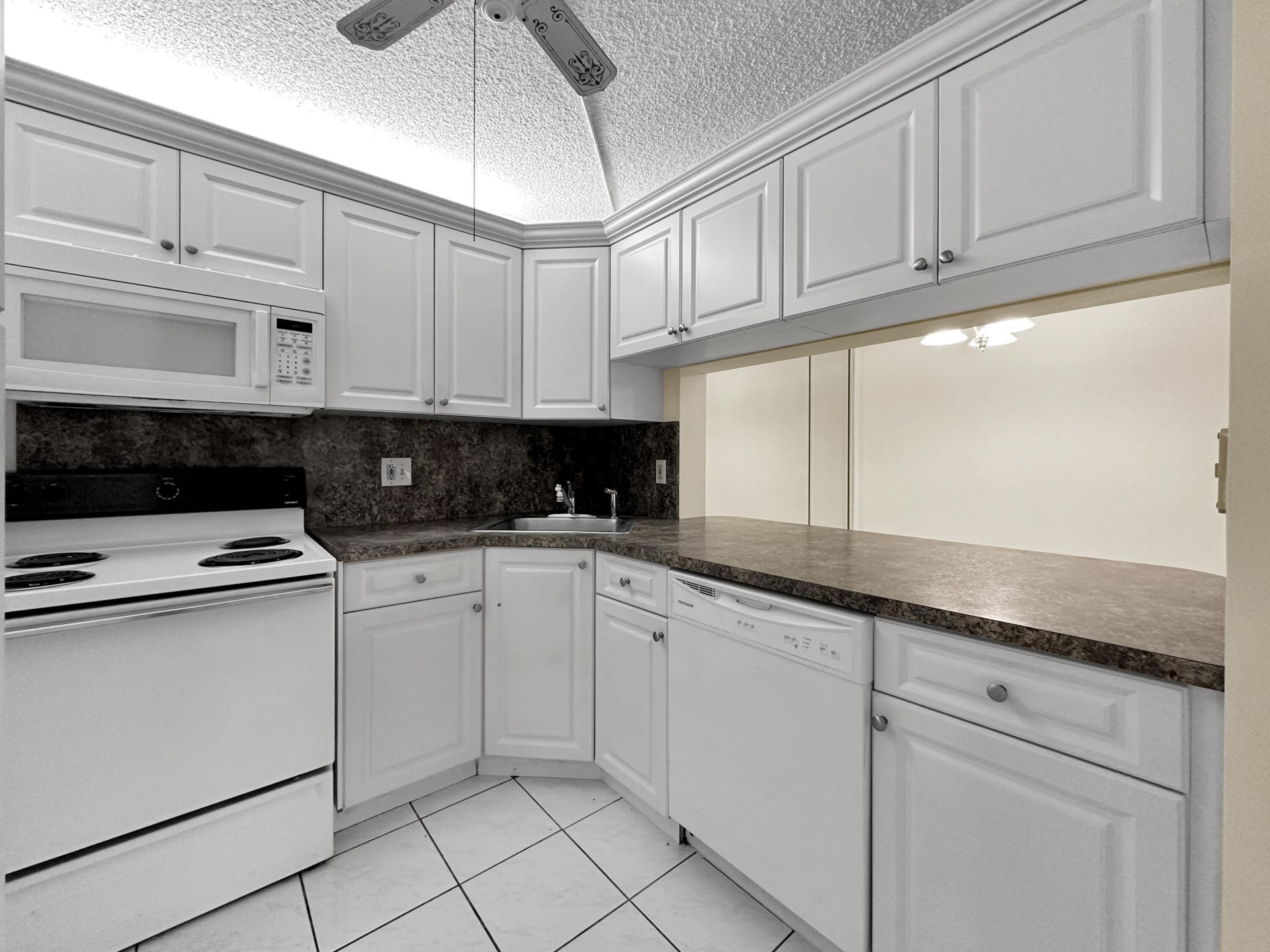 708 Sunny Pine Way, Unit A1, Greenacres, FL 33415 Photo