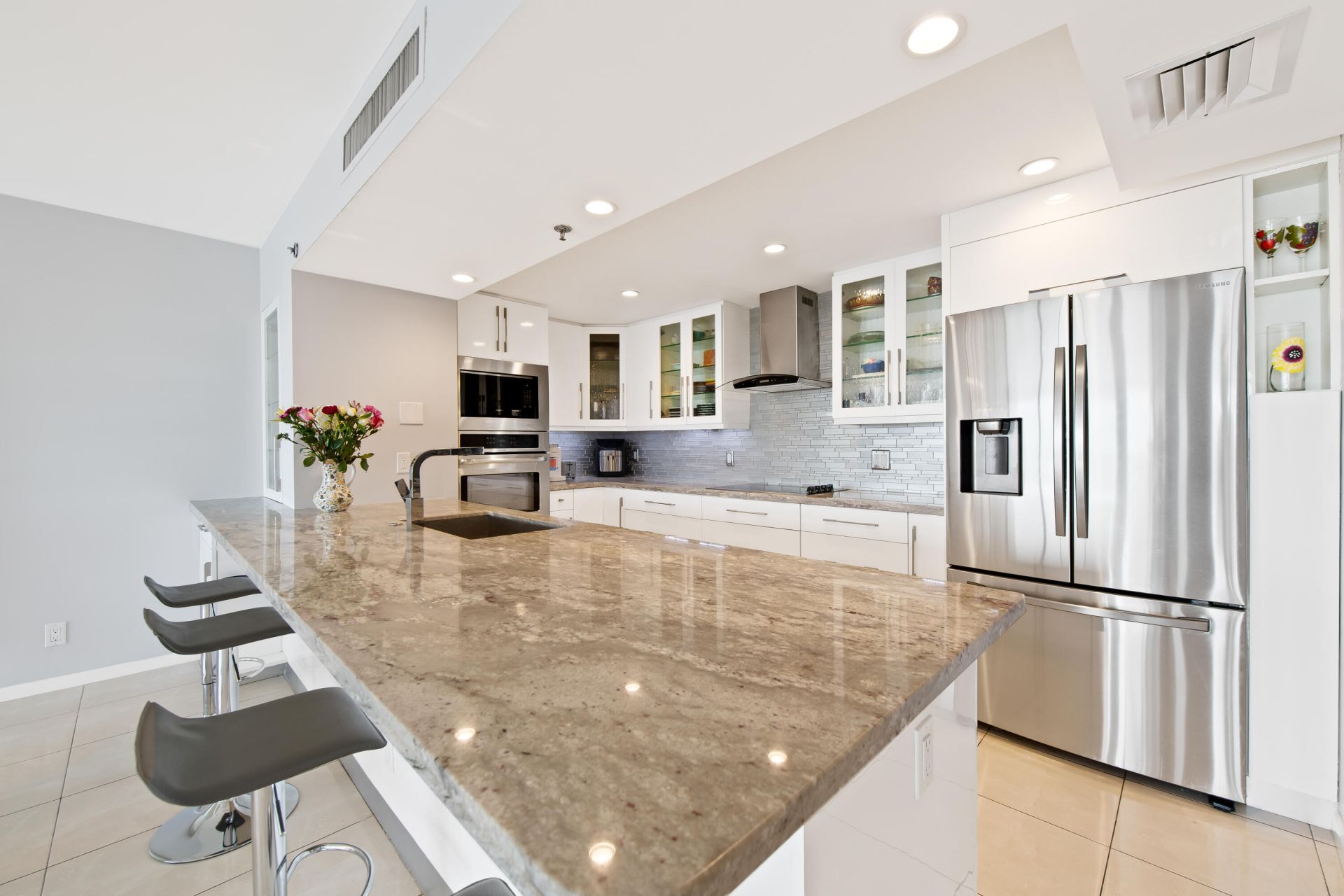 4750 S Ocean Boulevard, Unit 906, Highland Beach, FL 33487 Photo