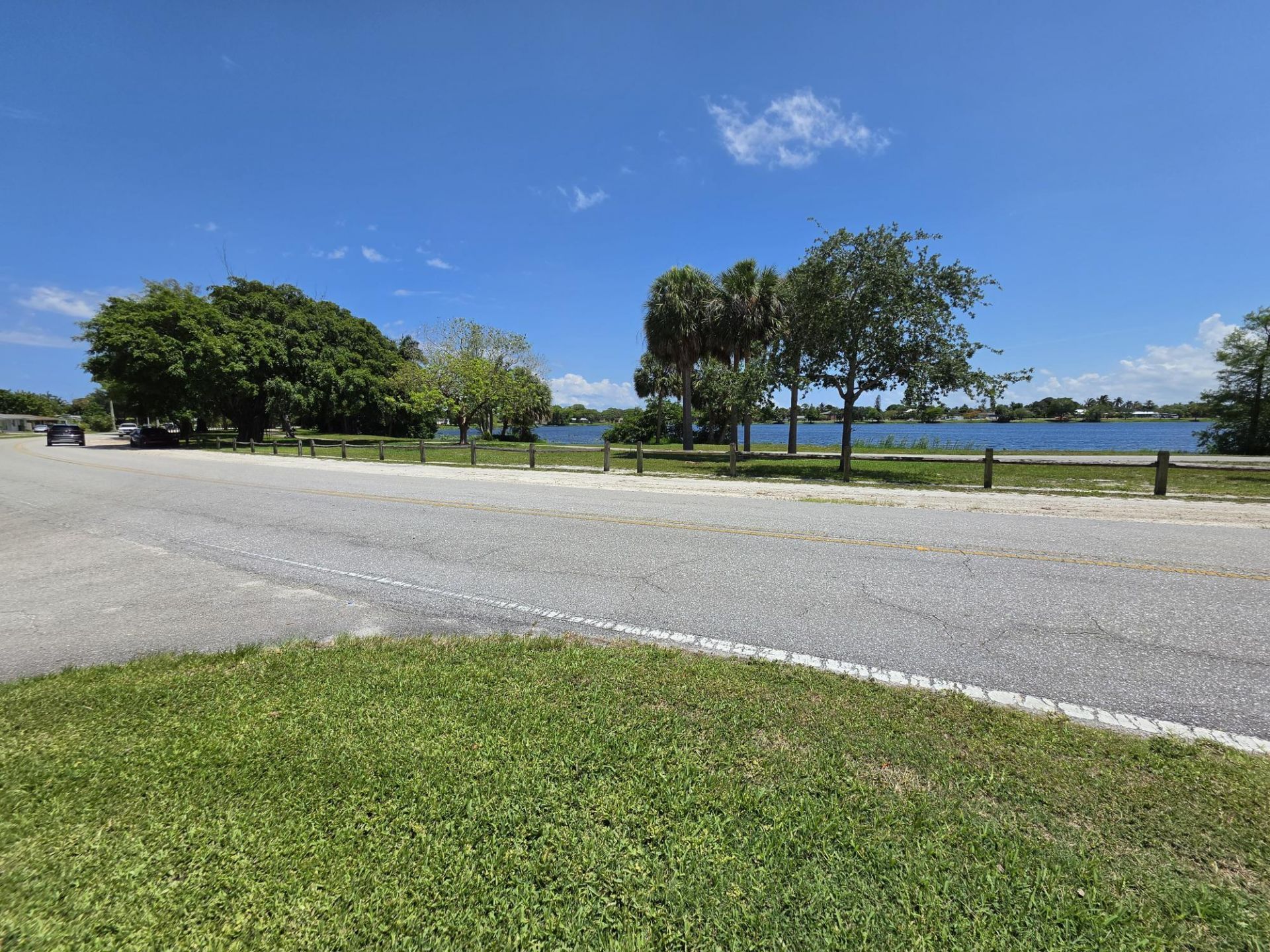 3320 Lake Osborne Drive, Unit 109, Lake Worth Beach, FL 33461 Photo