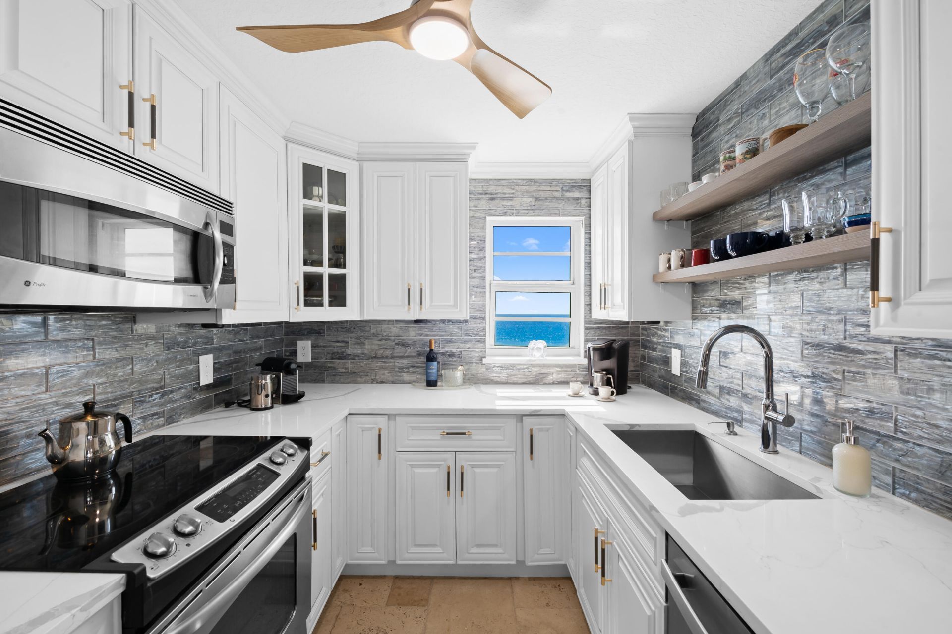 4511 S Ocean Boulevard, Unit 807, Highland Beach, FL 33487 Photo
