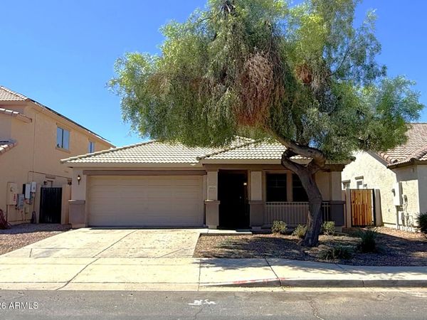 10035 W HESS Street, Tolleson, AZ 85353