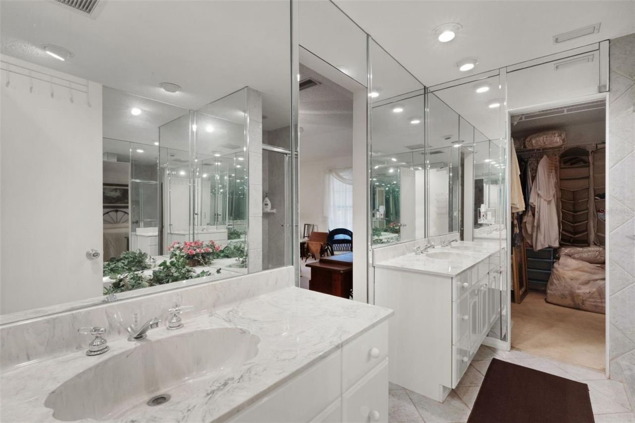 10604 Forest Run Drive, Bradenton, FL 34211 Photo
