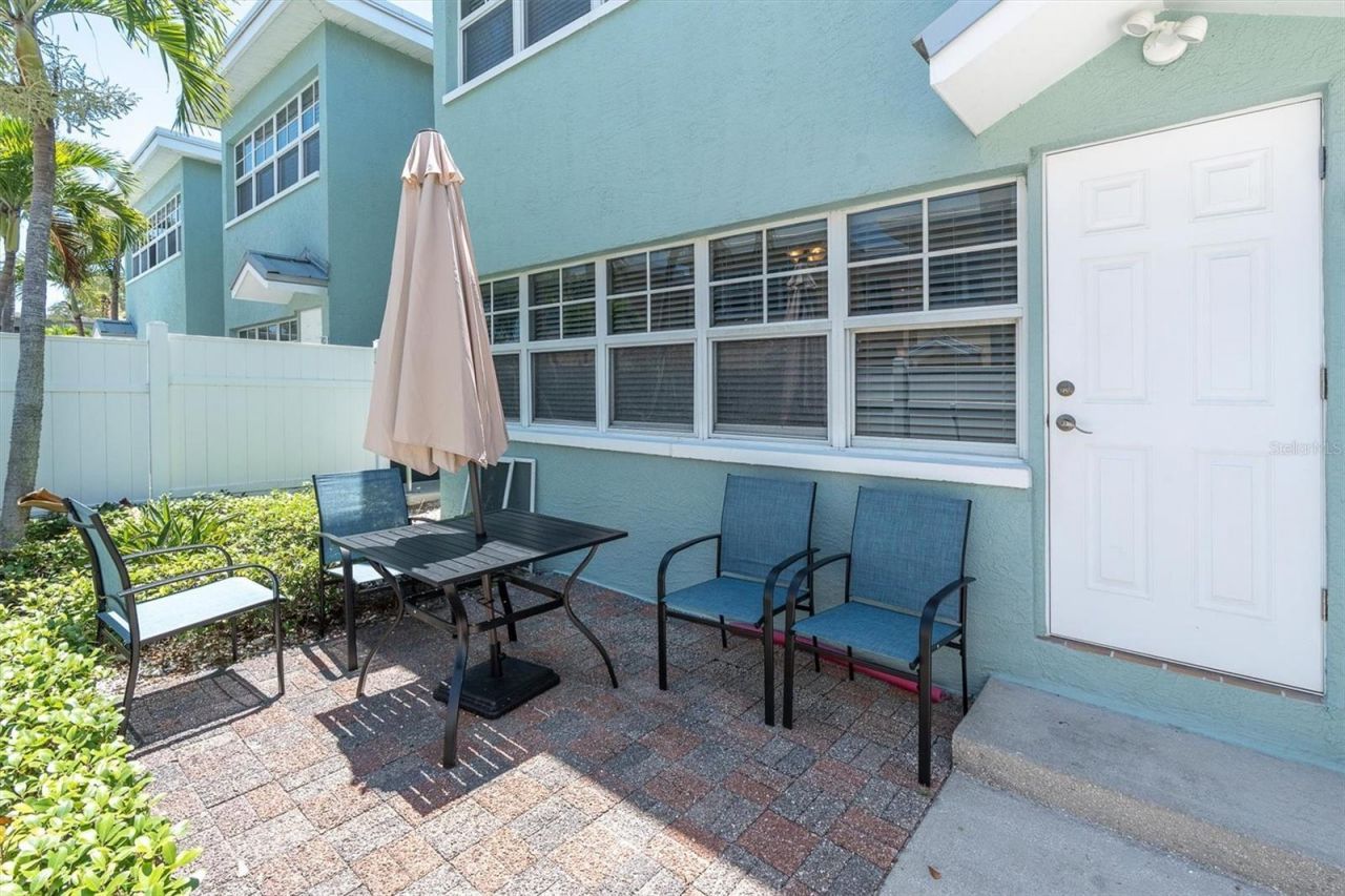 19417 Gulf Boulevard, Unit E103, Indian Rocks Beach, FL 33785 Photo