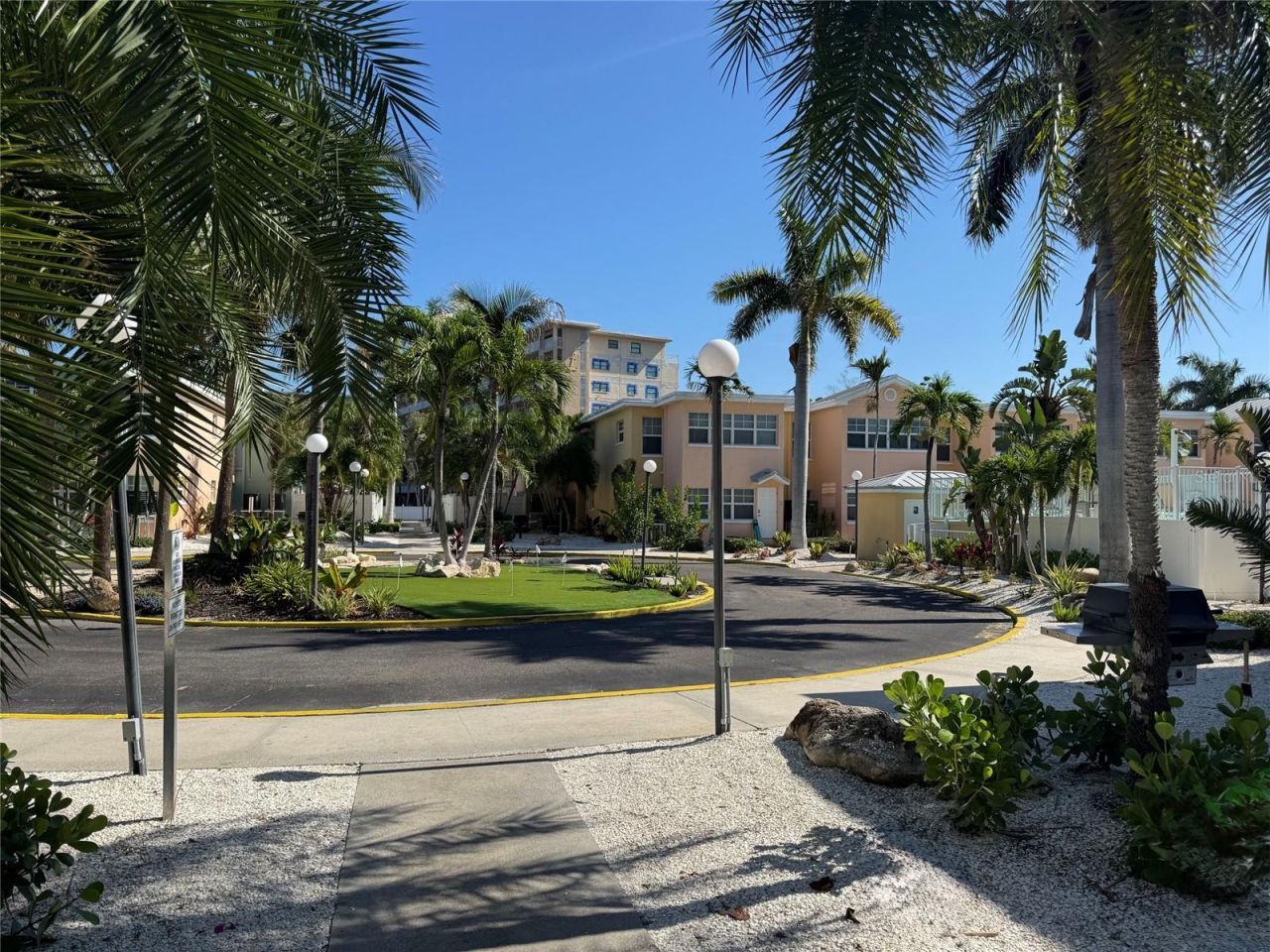 19417 Gulf Boulevard, Unit E103, Indian Rocks Beach, FL 33785 Photo
