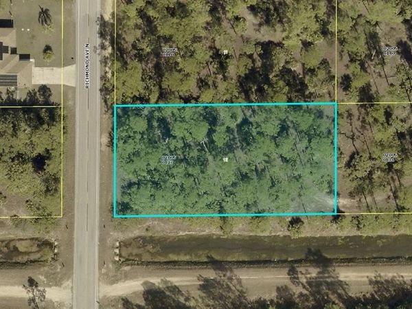 1204 RICHMOND AVENUE N, LEHIGH ACRES, FL 33972