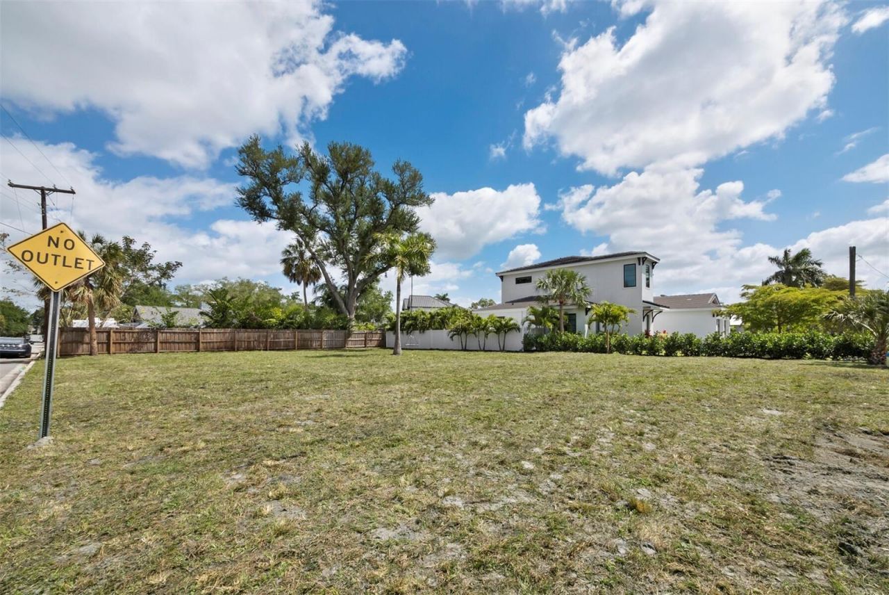 1703 Alta Vista Street, Sarasota, FL 34236 Photo