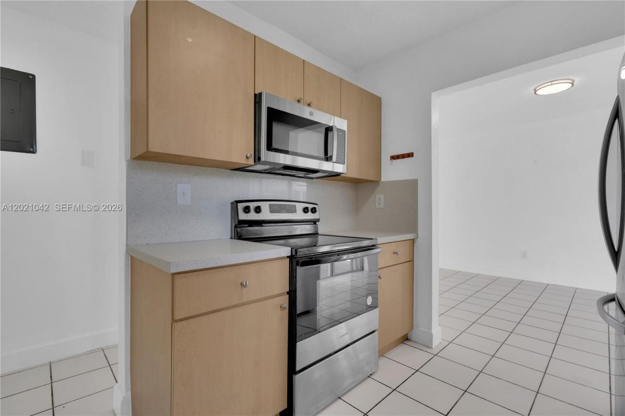 11381 SW 7th Ter, Sweetwater, FL 33174 Photo