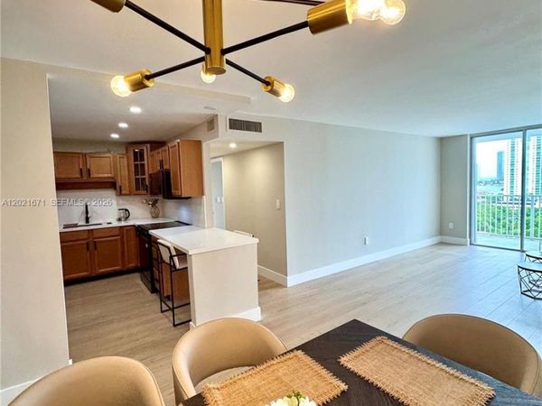 2851 NE 183rd St , Unit 1607E, Aventura, FL 33160